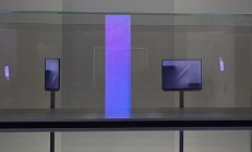 全球首款内折三折叠手机:三星展示 Galaxy Z TriFold