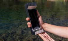 为防沉迷，重达2.7kg的手机壳开启众筹，手机瞬间变板砖