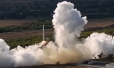 澳大利亚首枚火箭升空14秒坠地爆炸：火箭公司仍宣布发射成功